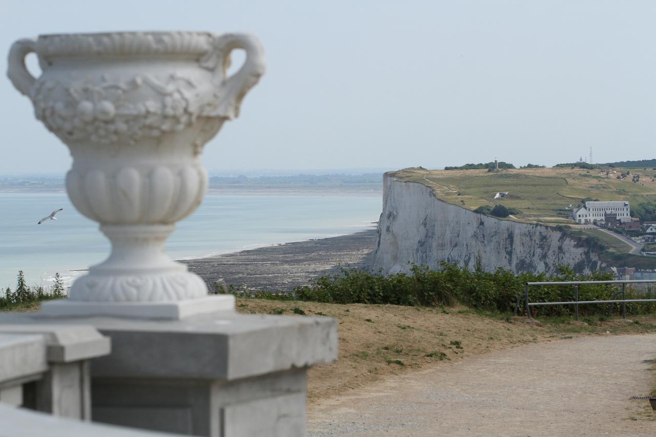 Hotel Royal Albion Mesnil-Val-Plage Kültér fotó